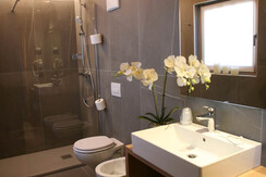 FAMILY BAGNO 1 (2)