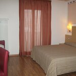  Foto von Vierbettzimmer, Dusche oder Bad, WC, Standard