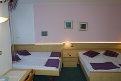 Alpine-Touring-Hotel-Pozza-di-Fassa_Family room2