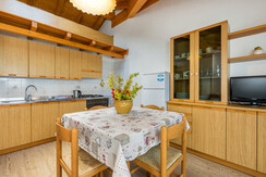appartamento_giglio_residenza_casa_pineta_lago_di_
