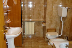 Bagno con vasca
