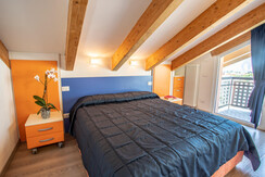 Camera Rosso Ciliegia