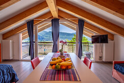 Soggiorno Rosso Ciliegia 5