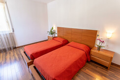 Camera Singoli Giallo Limone 5