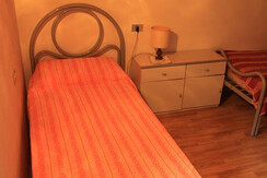 Cameretta altro letto singolo