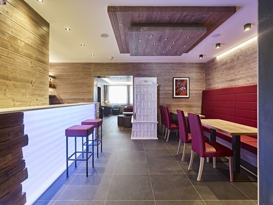 rsz_arnica_bar_&_lounge_jpg