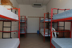 camera 8 posti letto senza bagno -2