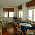 Foto di Appartamento Bertolini trilocale con giardino