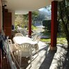 Foto di Trilocale con ampio patio e giardino
