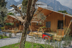 Glamping Safari Tent Deluxe 9