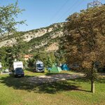 Foto di Piazzola per Auto + Roulotte (no tende - 1 notte)