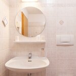  Foto von Dreibettzimmer