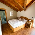 Foto di Camera tripla, doccia o vasca