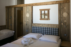 Capanna_Presena_camera