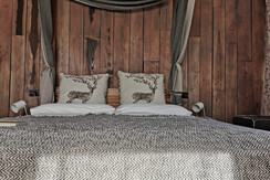 D6C14D49-402B-4FDB-8C02-CBBAEE458492