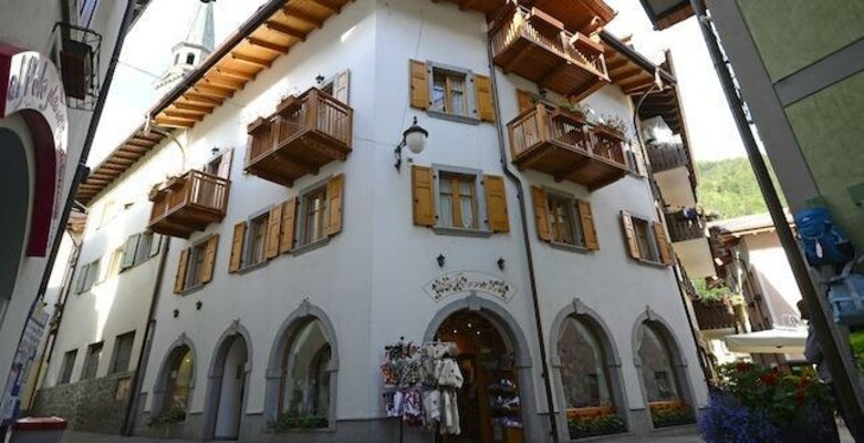 appartamenti pinzolo_casa ferrari stella alpina_es