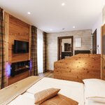  Foto von Dreibettzimmer