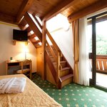  Фото Family Offer BASIC, HB, 2 Ad+ 2 Ch (0-10)