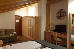 CAMERA MATRIMONIALE SUPERIOR