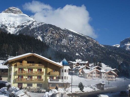 Hotel Ciamol - Fontanazzo - Val di Fassa - Inverno