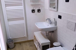 Dettaglio bagno 1