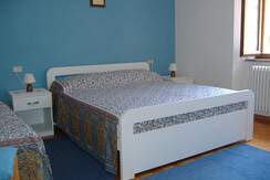 Daldos Mirella - camera