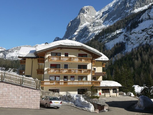 Dolomites Inn - Penia di Canazei - Val di Fassa _I