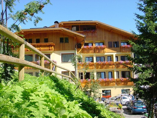 Dolomiti-Hotel-Cozzio-Sud