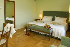 Du Lac et Du Parc Grand Resort -Comfort Suite 01