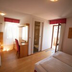 Foto di KERLE CON BALCONE