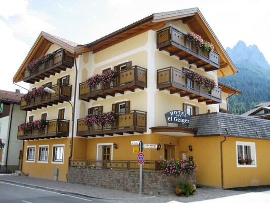 Hotel El Geiger - Pozza di Fassa - Val di Fassa