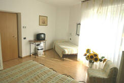 Eco Hotel Zanella - Camera Tripla 03