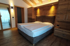 Hotel Flora Alpina juniorsuite legno invecchiato