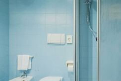 Fly Bike Hotel TWIN BEDS