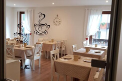 sala colaz2