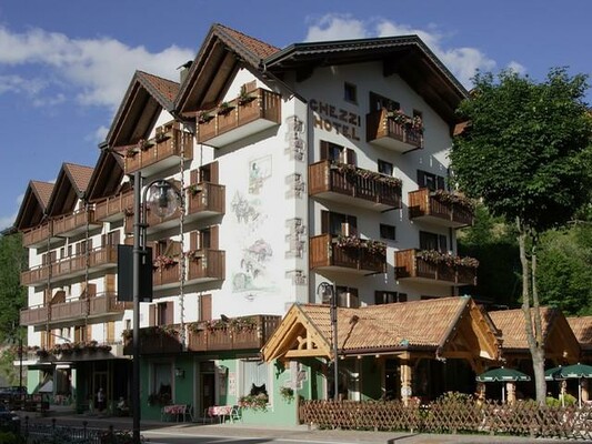 Hotel Ghezzi - Andalo