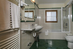 Bagno Camera Villa Mitzi2