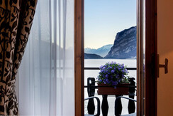 Hotel-Molveno vista stanza charme 3 piano