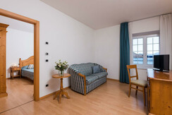 Hotel-Molveno-stanza junior suite