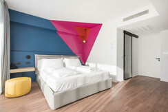 double happy room-min