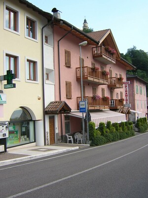 Hotel Alle Piramidi. Altopiano di Piné Valle di Cembra.