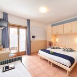  Foto von Zweibettzimmer, Bad, WC, Standard