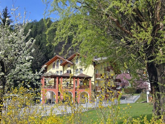 HOTEL BELLA DI BOSCO primavera