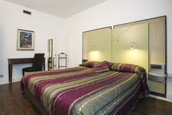 cam matrimoniale standard