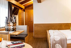 ©Enrica-Pallaver-Dolomites-Web (8)