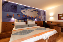 Hotel Isolabella Art Room