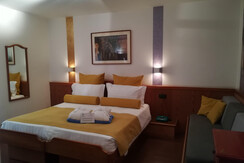 Hotel Isolabella Art Room