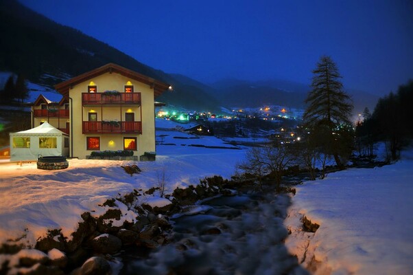 Hotel Lastè inverno