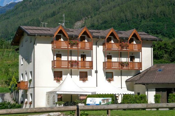 Hotel Lastè, Caldes, Val di Sole