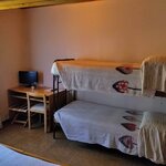  Foto von Dreibettzimmer, Bad, WC